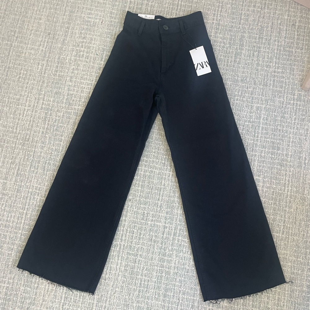 Zara Women's Black Wide-Leg Jeans